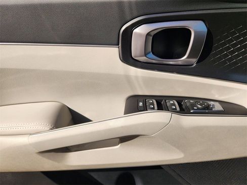 New 2026 Kia Sorento S w/ S Panoramic Sunroof Package FWD image 18