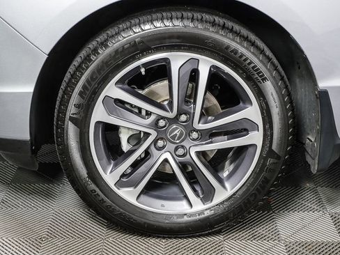 Used 2017 Acura MDX SH-AWD w/ Advance Package image 38