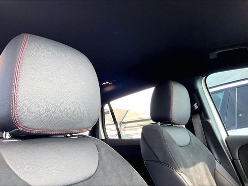 Used 2025 Mercedes-Benz GLA 250 image 14