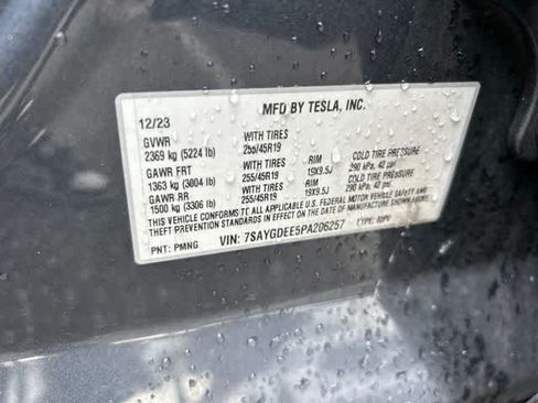 Used 2023 Tesla Model Y Long Range AWD/4WD image 14