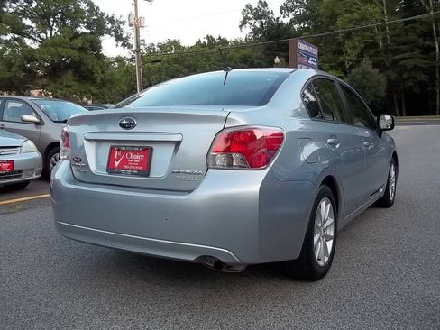 Used 2014 Subaru Impreza 2.0i Premium w/ All-Weather Package w/CVT AWD/4WD image 4