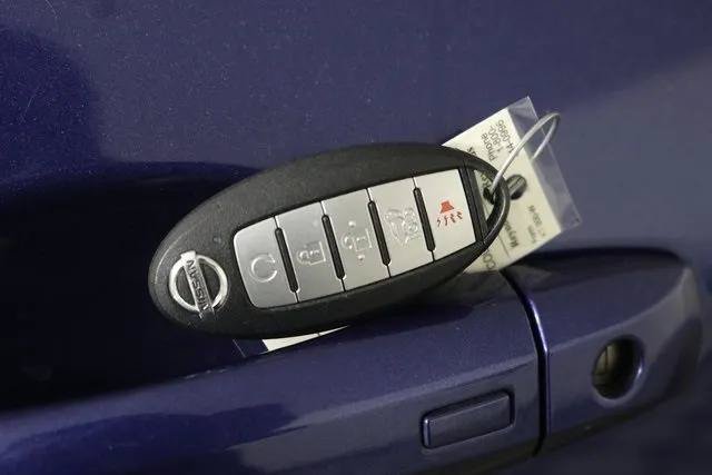 Used 2021 Nissan Rogue SL FWD image 31