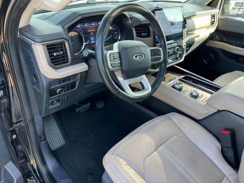 Used 2024 Ford Expedition Limited AWD/4WD image 20