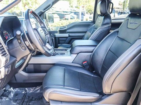 Used 2018 Ford F150 Raptor w/ Equipment Group 802A Luxury AWD/4WD image 18