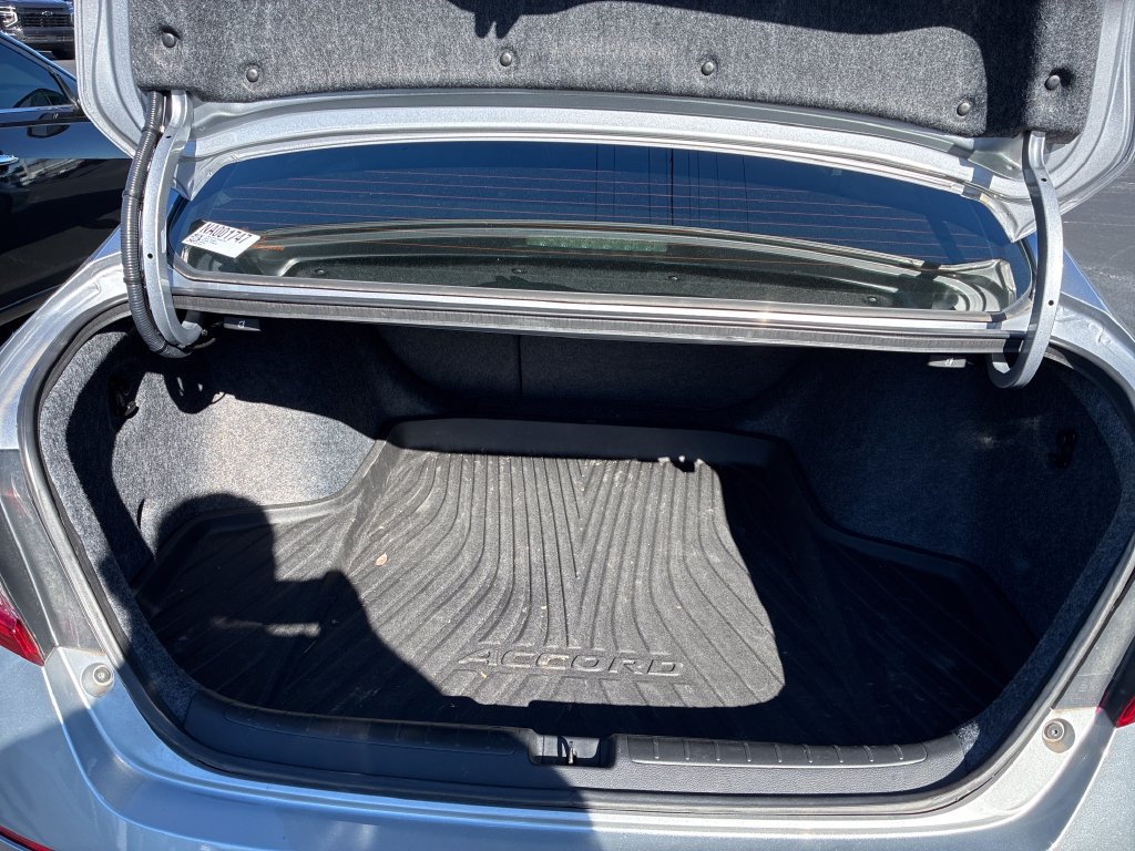 Used 2022 Honda Accord Touring image 20