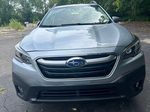 Used 2021 Subaru Outback Premium w/ Popular Package #1 AWD/4WD image 9
