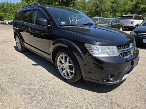 Used 2013 Dodge Journey SXT w/ Popular Equipment Group AWD/4WD image 9