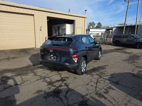 New 2026 Hyundai Kona SE image 13