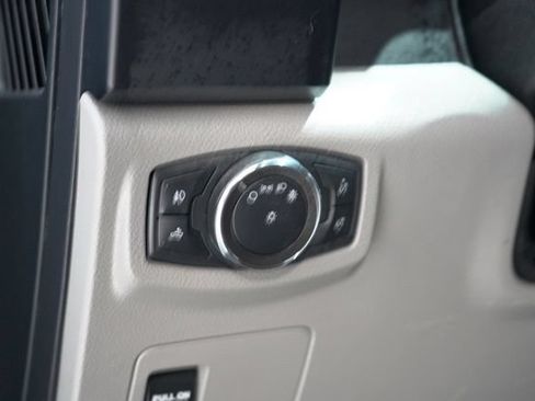 Used 2020 Ford F150 XL w/ Equipment Group 101A Mid AWD/4WD image 18