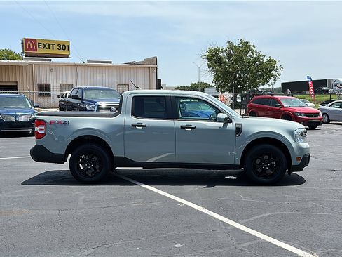 Used 2022 Ford Maverick XLT w/ Equipment Group 300A Standard image 7