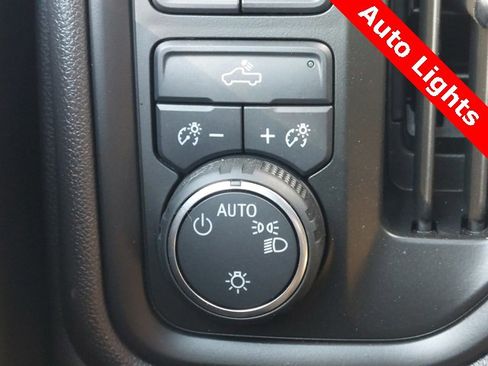 Used 2025 Chevrolet Silverado 1500 W/T w/ WT Value Package image 16