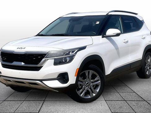 Used 2023 Kia Seltos S FWD image 1