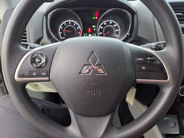 Used 2018 Mitsubishi Outlander Sport ES FWD image 17