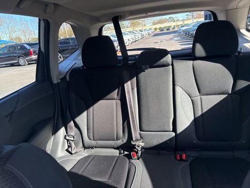 Used 2021 Subaru Forester Premium image 6
