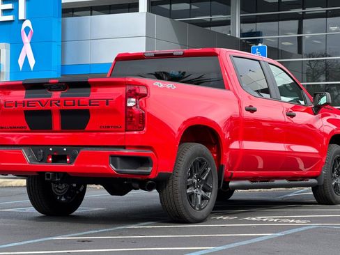 New 2026 Chevrolet Silverado 1500 Custom w/ Rally Edition image 3