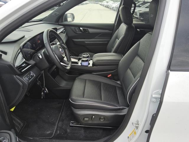 Used 2026 Buick Enclave Sport Touring AWD/4WD image 2