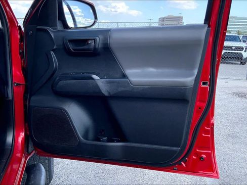 Used 2021 Toyota Tacoma SR w/ SR Convenience Package RWD image 46