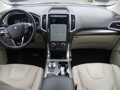 Certified 2022 Ford Edge Titanium AWD/4WD image 15