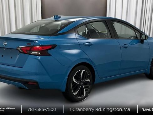 Certified 2025 Nissan Versa SR w/ Trunk Package FWD image 5