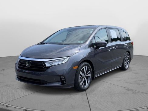 Certified 2024 Honda Odyssey Touring image 7