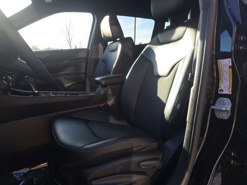 New 2026 Jeep Compass Latitude image 9