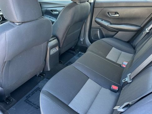 Used 2021 Nissan Sentra SV FWD image 14