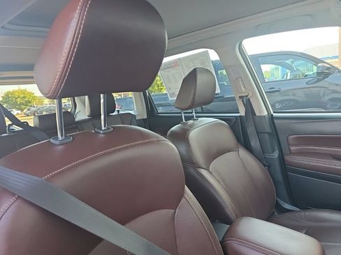 Used 2018 Subaru Forester 2.5i Touring AWD/4WD image 10