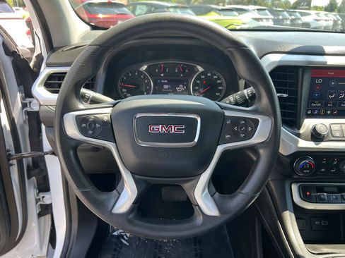 Used 2023 GMC Acadia SLE AWD/4WD image 34