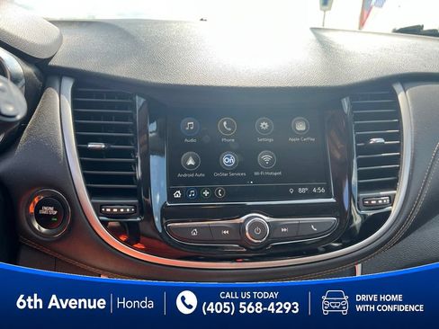 Used 2019 Chevrolet Trax LT w/ LT Convenience Package AWD/4WD image 30
