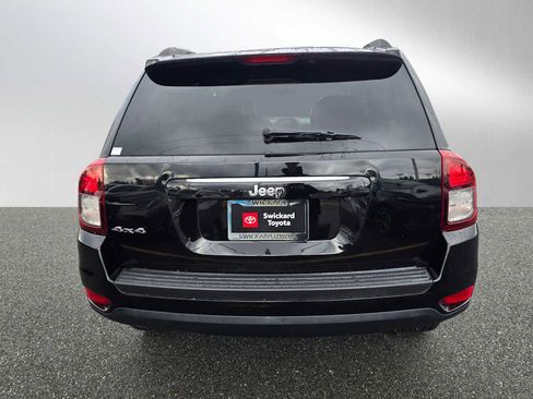 Used 2015 Jeep Compass Sport image 4