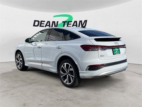 Used 2023 Audi Q4 e-tron Premium image 6