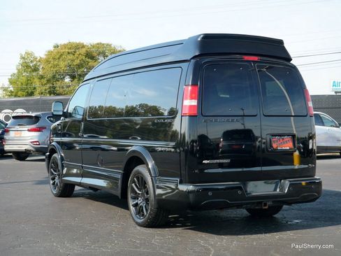 Used 2021 Chevrolet Express 2500 image 14