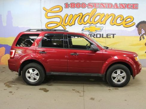 Used 2012 Ford Escape XLT FWD image 1