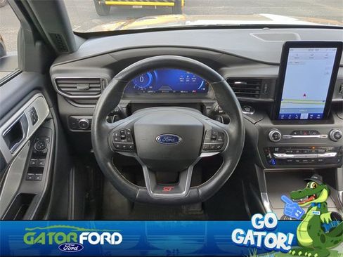 Used 2020 Ford Explorer ST w/ ST Street Pack image 19