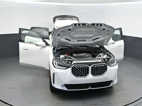 New 2026 BMW X3 xDrive30 w/ Convenience Package image 52