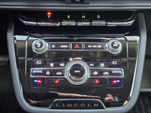 Used 2020 Lincoln Corsair FWD image 20