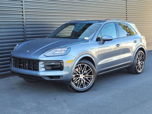 New 2026 Porsche Cayenne AWD/4WD image 1
