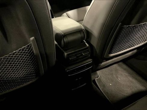 Used 2025 Audi Q4 e-tron Premium Plus w/ Premium Plus image 34