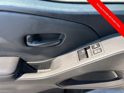 Used 2024 Nissan Frontier S RWD image 5