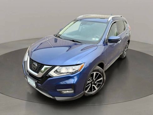 Used 2020 Nissan Rogue SL w/ Premium Package AWD/4WD image 32