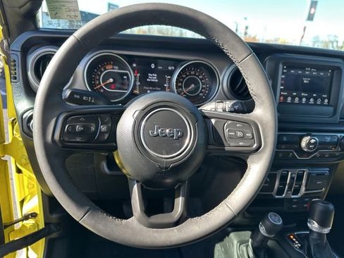Used 2023 Jeep Wrangler Sport S image 12