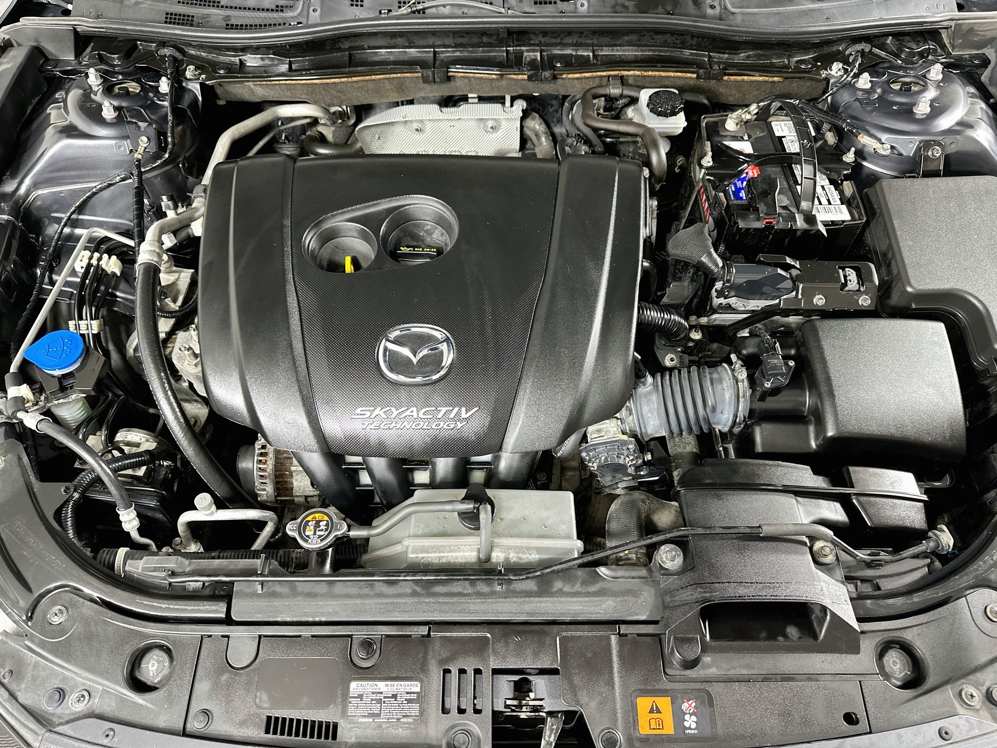 Used 2016 MAZDA MAZDA3 i Sport w/ Preferred Equipment Package FWD image 28