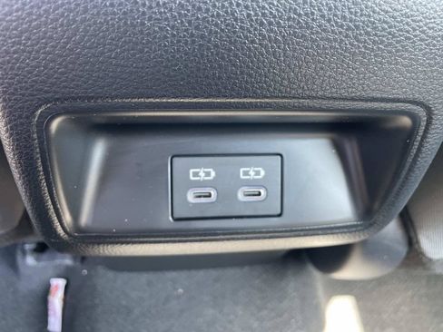 Used 2024 Toyota Corolla LE FWD image 17