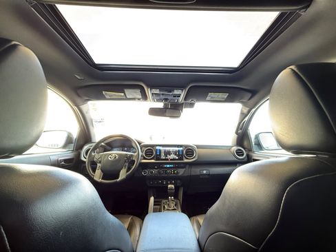 Used 2019 Toyota Tacoma TRD Pro image 16