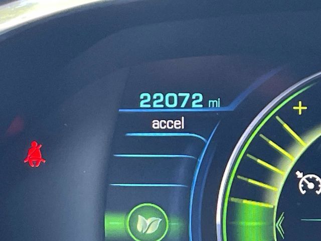 Used 2017 Chevrolet Volt Premier w/ Driver Confidence II Package FWD image 44