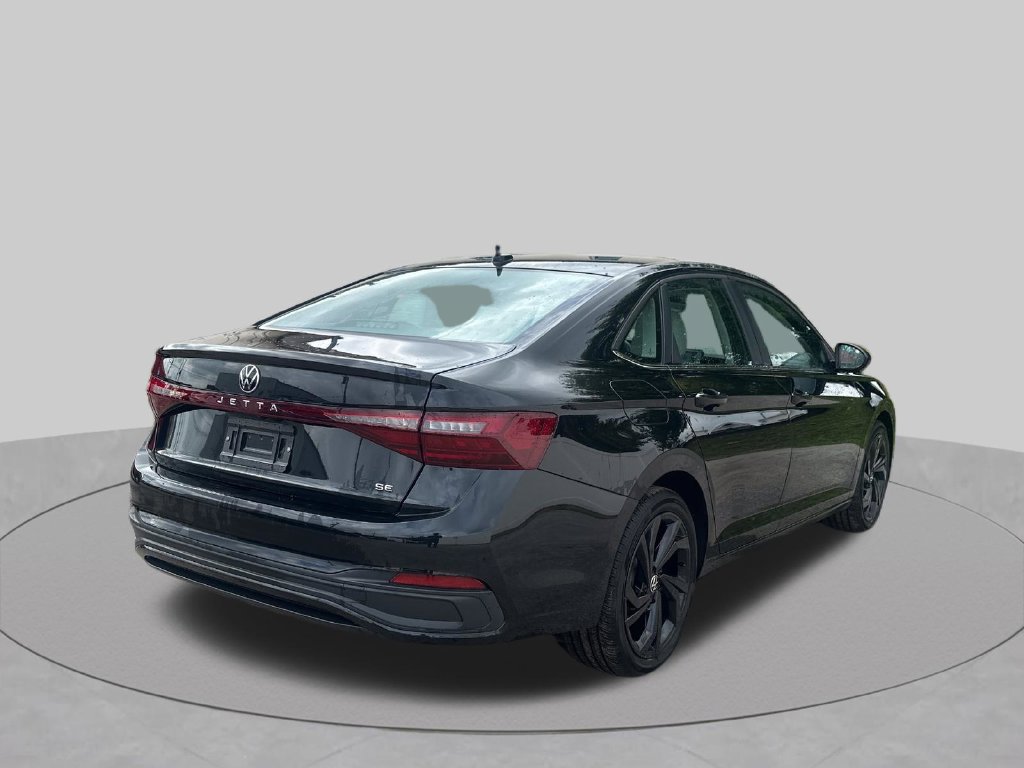 Used 2025 Volkswagen Jetta SE w/ Sunroof Package FWD image 36