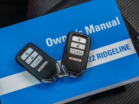 Used 2022 Honda Ridgeline Black Edition image 48