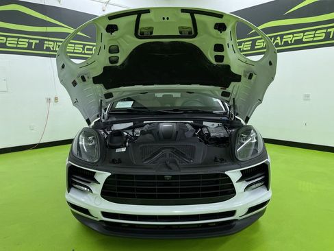 Used 2021 Porsche Macan S image 4