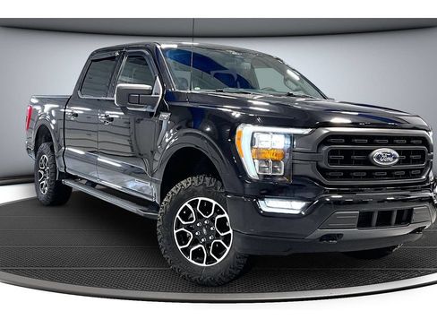 Used 2022 Ford F150 XLT w/ Equipment Group 302A High AWD/4WD image 2