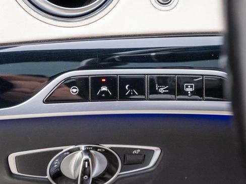 Used 2018 Mercedes-Benz Maybach S 560 4MATIC image 25